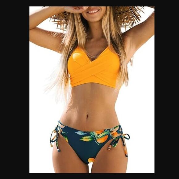 CUPSHE Brand Women's Medium NWT Yellow Lemon Print Lace Up Bikini Swimsuit - Picture 1 of 6